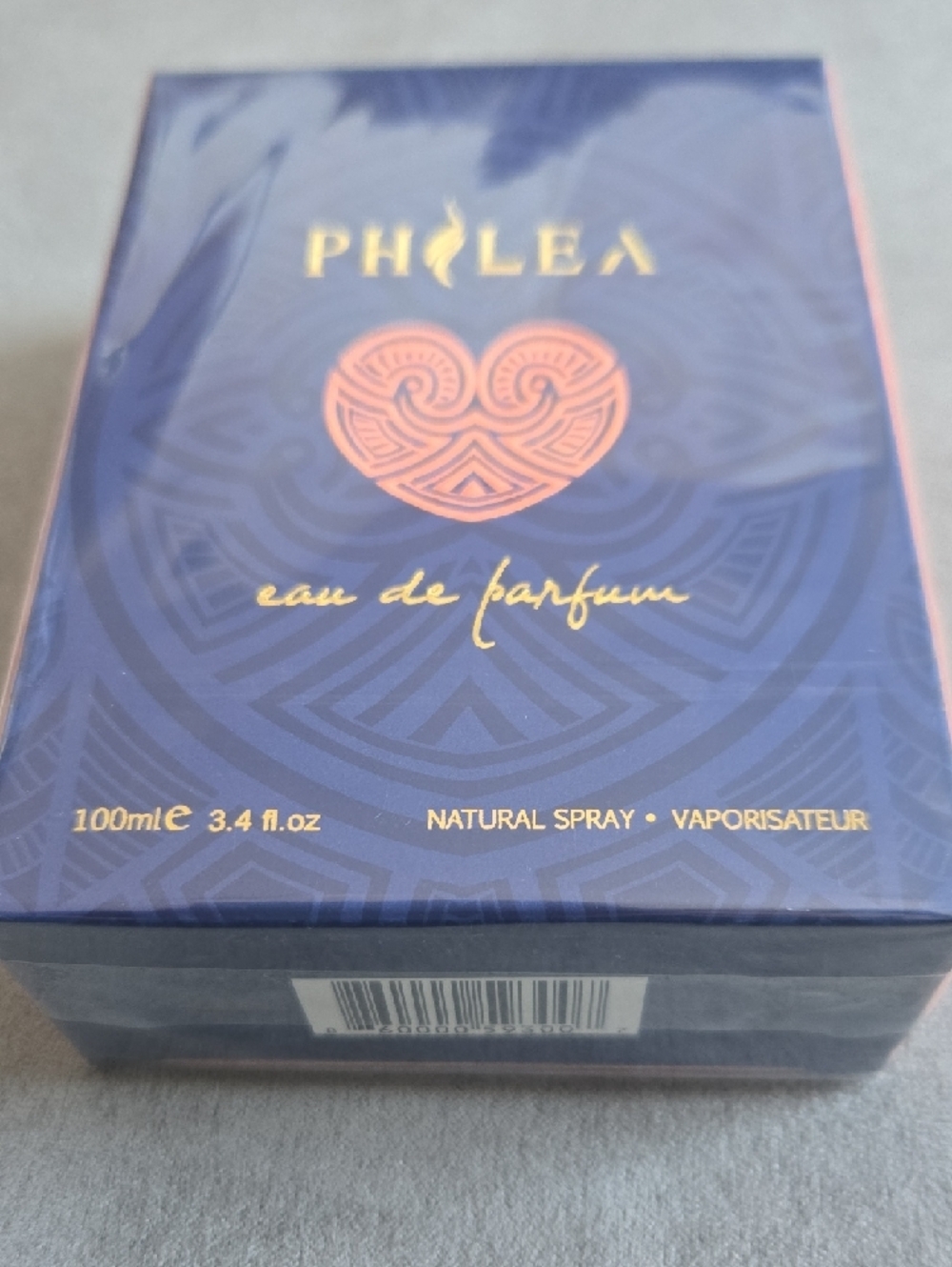 Philea Eau de Parfum - Purple and Rose Gold Accent - Picture 2 of 4